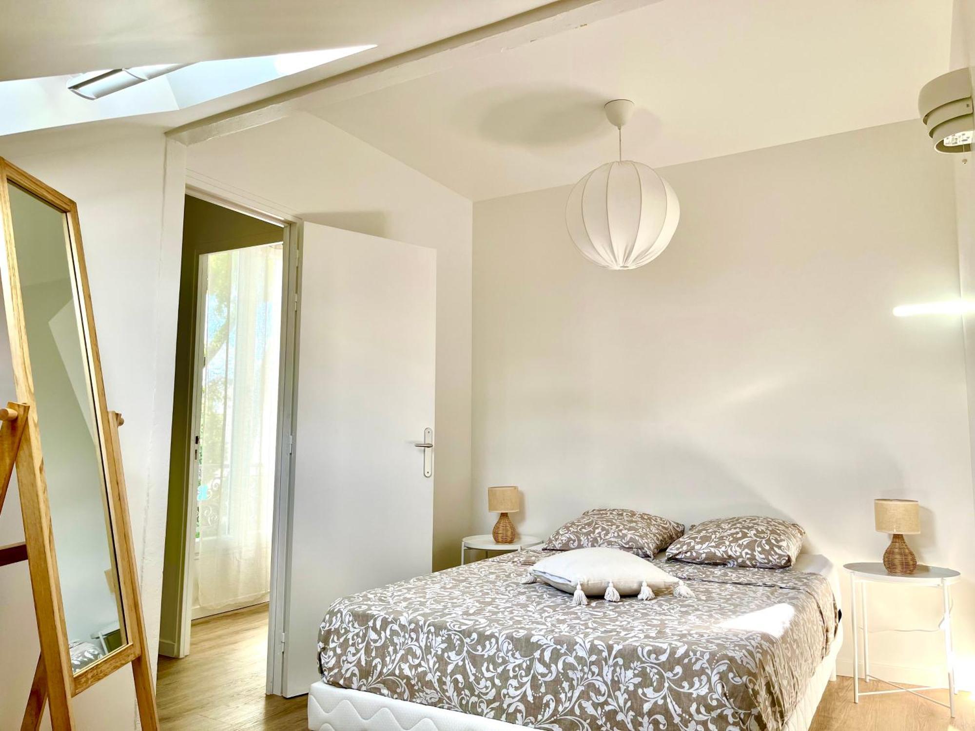 Cosy House Near Paris, Cdg Airport + Parking Villa Aulnay-sous-Bois Eksteriør billede